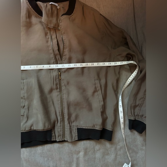 Army Green Dex Rayon Bomber Jacket Size L - Picture 6 of 9